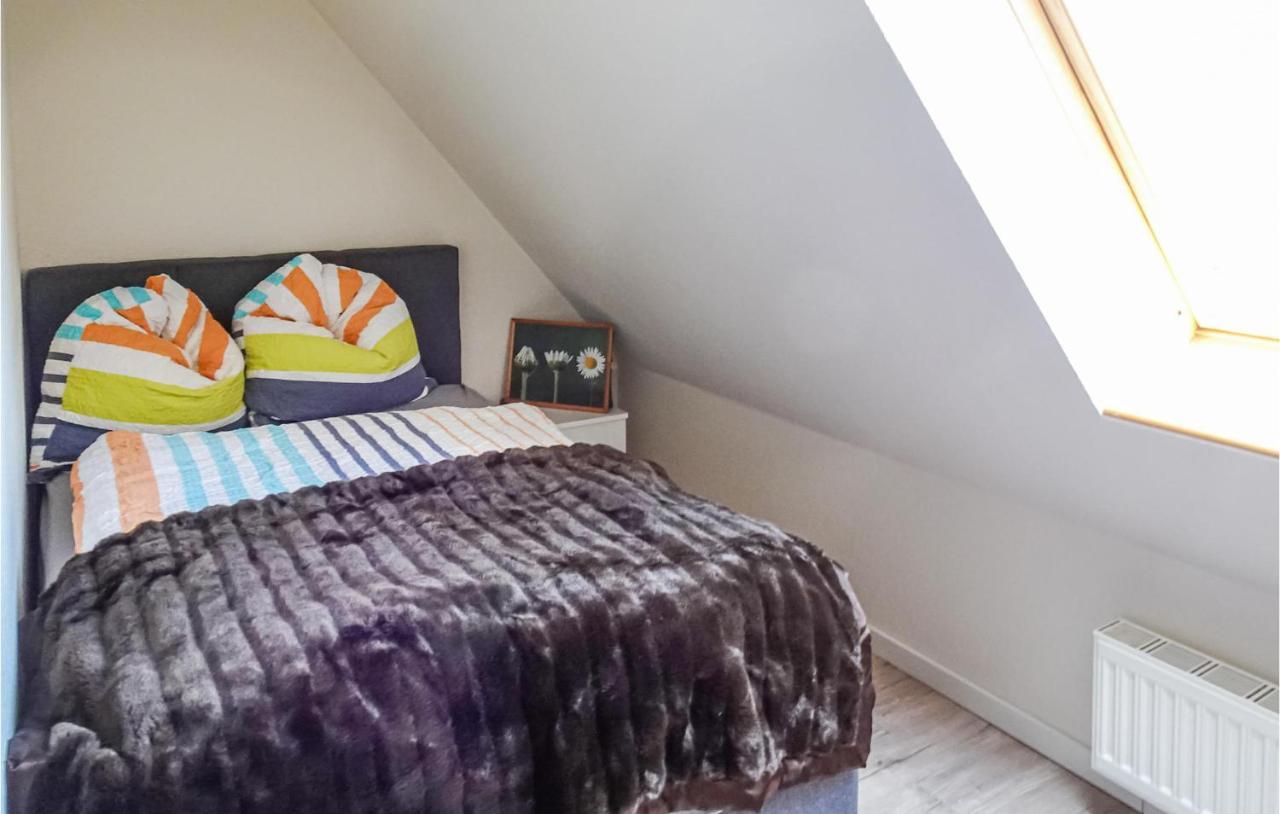3 Bedroom Nice Home In Pinnow Ot Godern Bagian luar foto